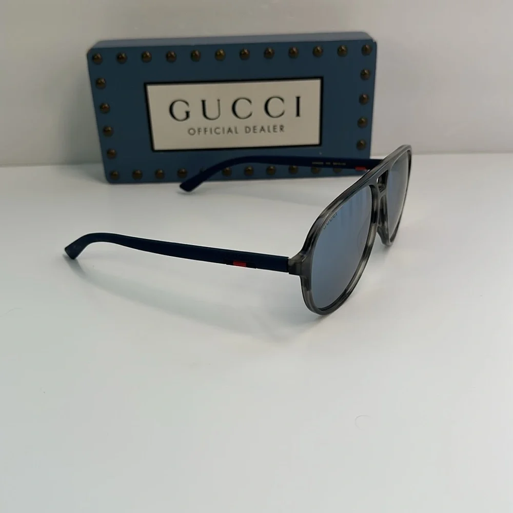 Gucci GG0423S 010 Pilot Sunglasses - Authentic Polarized Grey, 60mm”